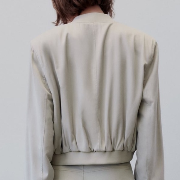 ZARA WOMAN SATIN EFFECT CROP BOMBER SIZE XL SAND NEW WITH TAGS - Picture 2 of 11